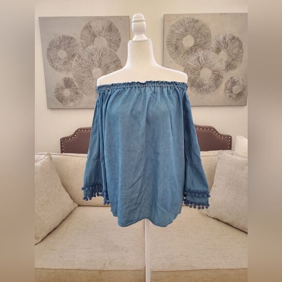 Hester & Orchard Tops - Hester & Orchard Off-Shoulder Blouse Sz Med